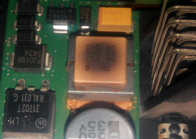 315-2DP，CPU不插卡，通电，SF亮红灯且STOP灯亮