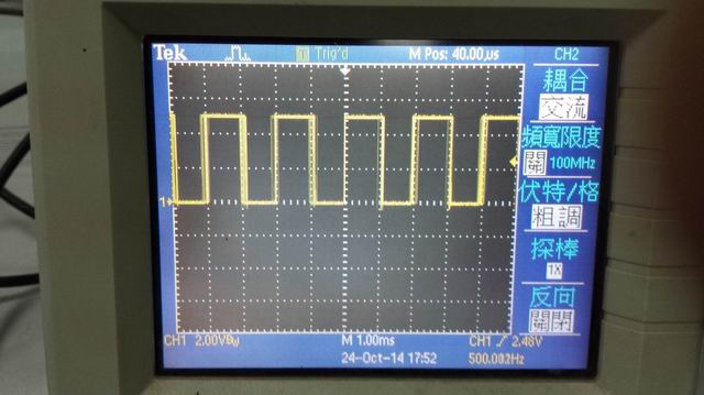 怎样让EM-235输出电压为5V,周期为1MS的单个脉冲